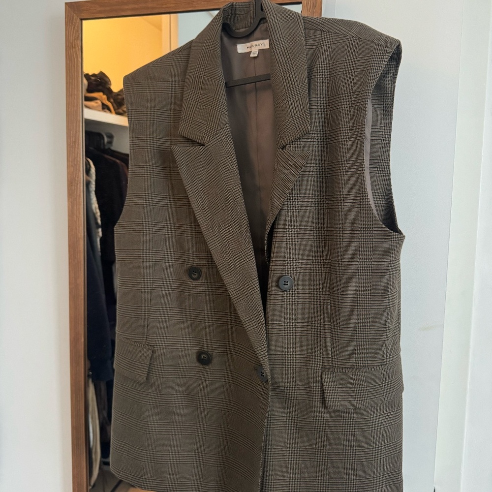 Moussy Vest